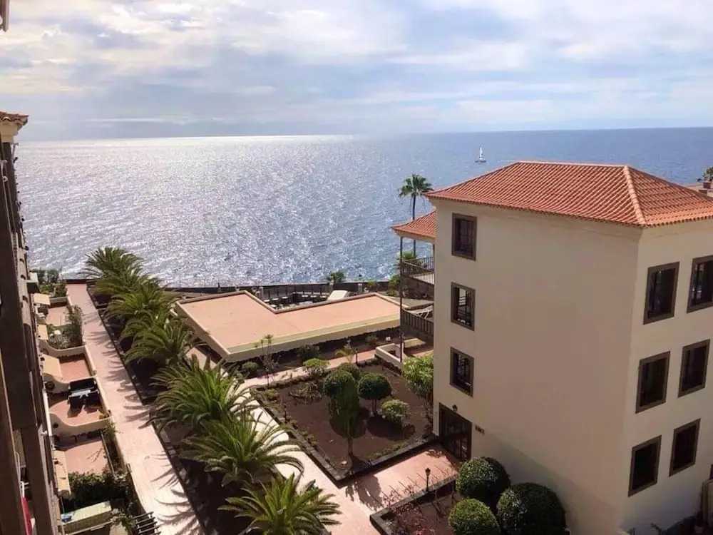 Apartment With one Bedroom in Costa del Silencio, With Wonderful sea View, Shared Pool, Furnished Balcony