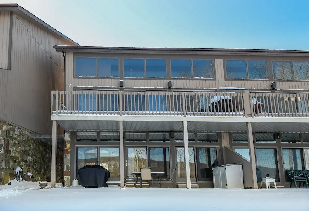 Glendale Shores 2 Bedroom Townhome #20