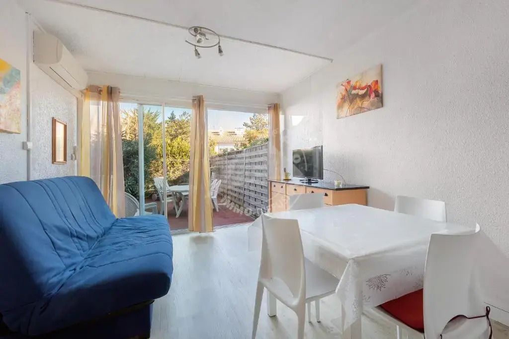 AS20165 - Studio cabine avec parking privé proche de la plage