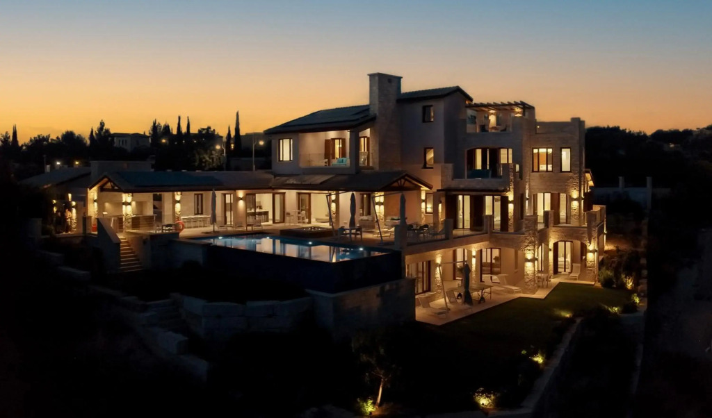 Villa Elea, New Deluxe Golf Villa at Aphrodite Hills - 6 Bedrooms, 7 Bathrooms