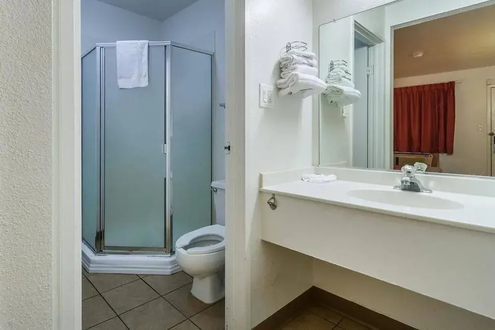 Motel 6 Cleveland East - Macedonia