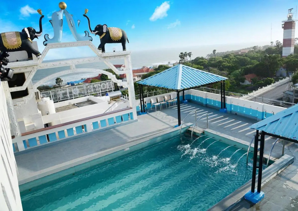 Hotel Tri Sea