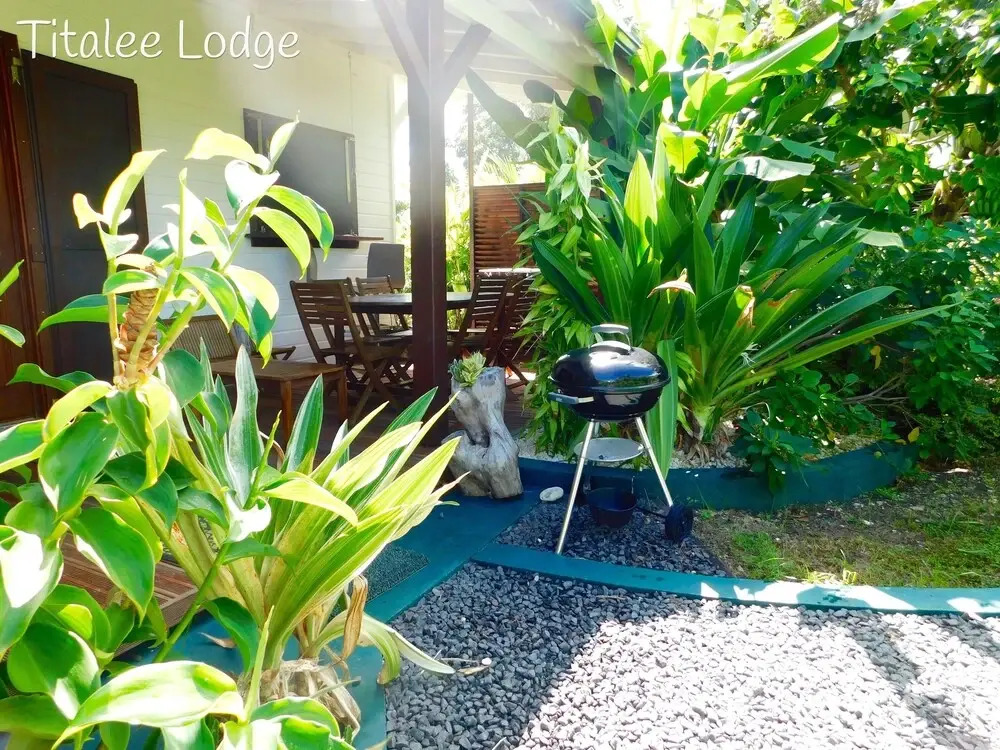 Titalee Lodge 3 Villas autour dune piscine