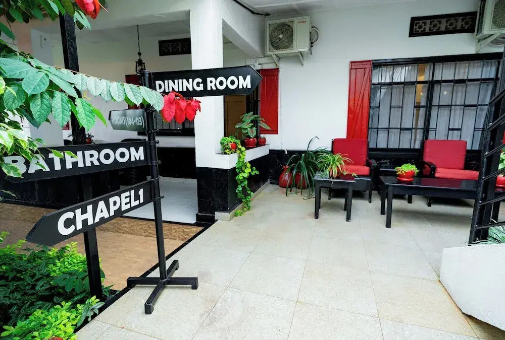 Blue Veil Villa Hotel
