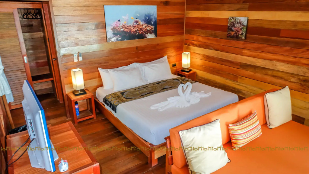 Ten Moons Lipe Resort