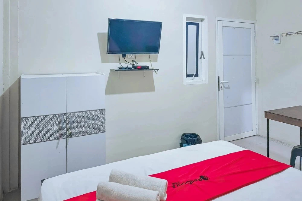 RedDoorz at Guest House A2 Near Rita Mall Tegal