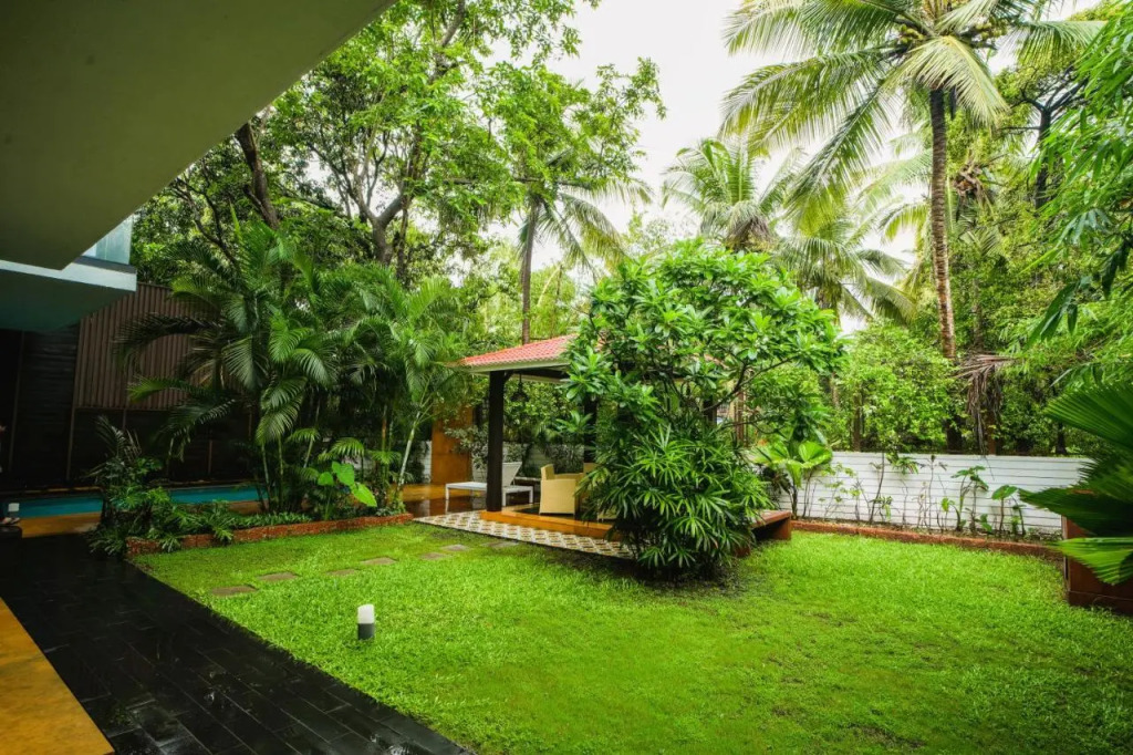 Elivaas Dahlia 4Bhk Luxury Villa With Private Pool Goa