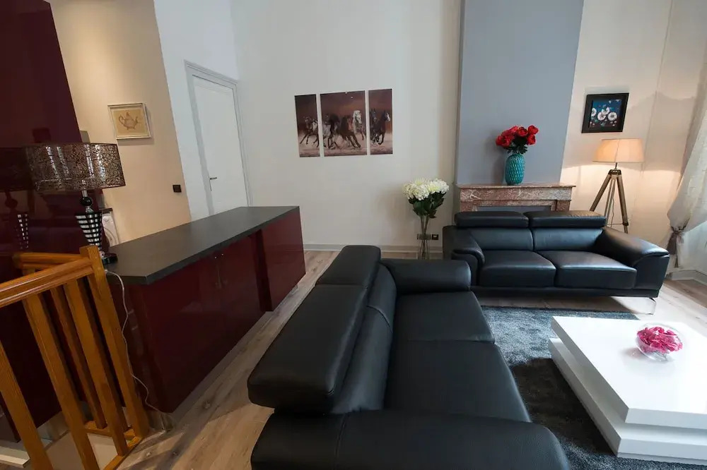 Design Smart Flat Bordeaux