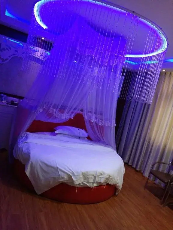 Julong Hot Spring Business Hotel Shangyite