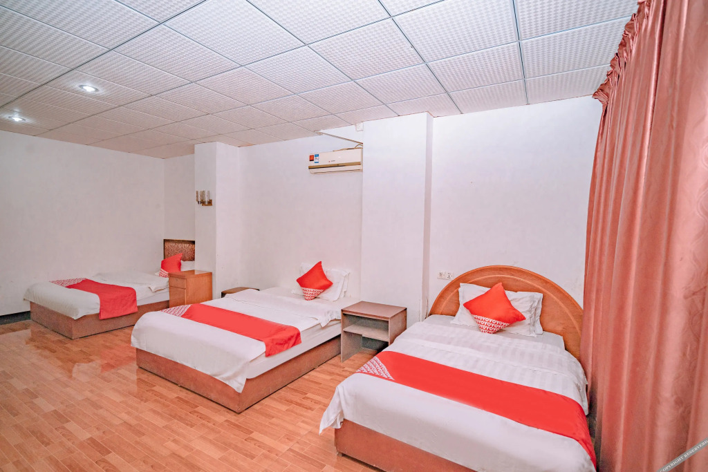OYO Zhongshan Dali Hotel (Xingzhong Plaza)