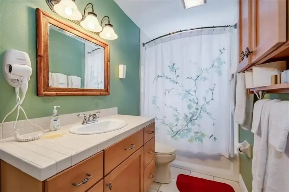 Anchor Inn - Unit 4 2 Bedroom Apts