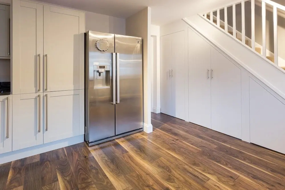 3 Bedroom House near Colliers Wood Sleeps 6