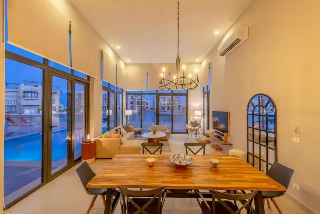Long Island Gouna 5BR Tawila Beach House & Pool