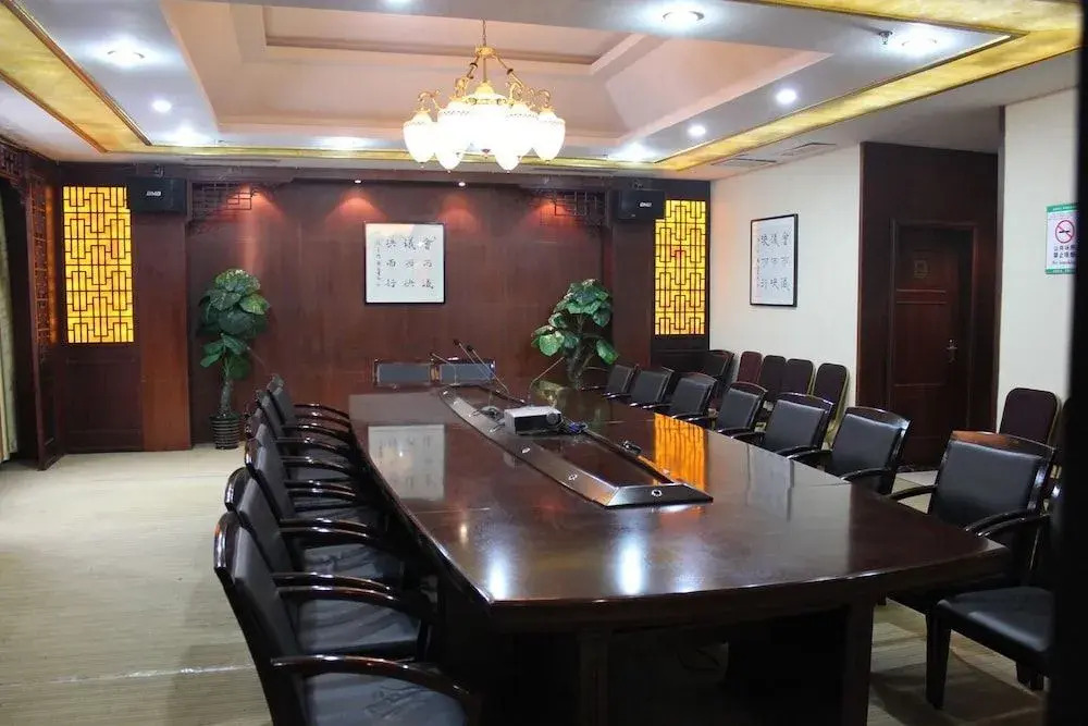 He Yin Hotel