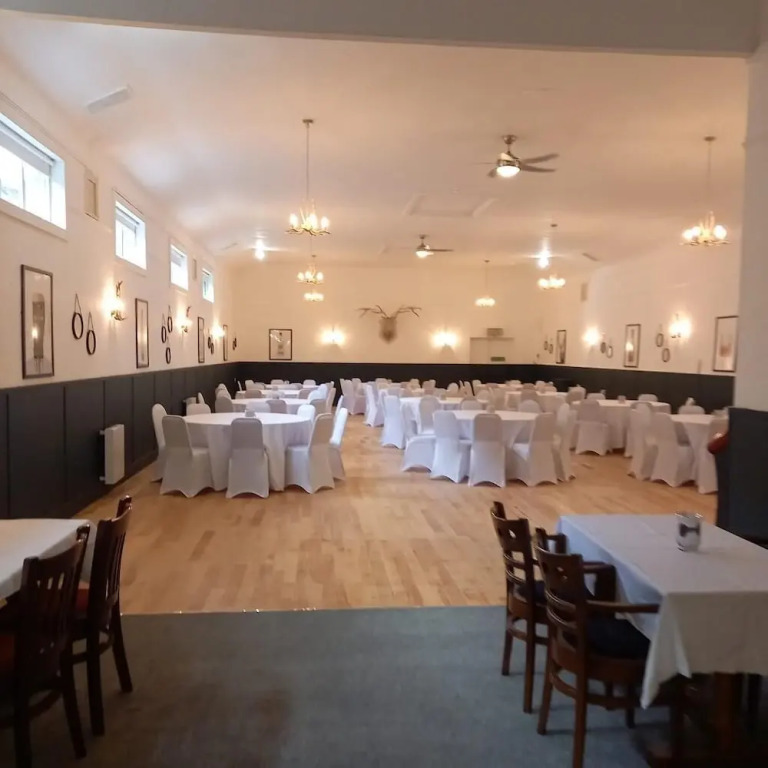 Gordon Arms Hotel