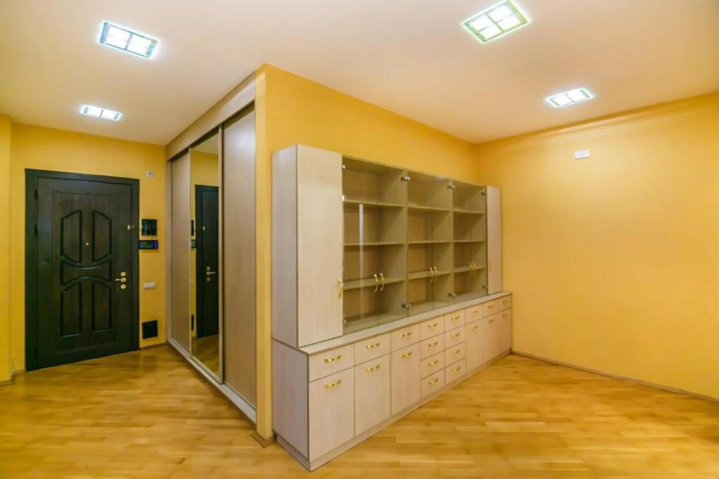 DANIEL Luxury Apartment on Nizami street