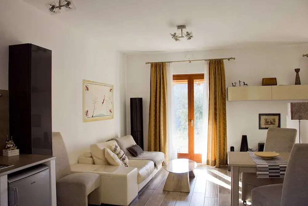 Ecolodge Selvitelle - Escape the Hectic and Submerge in the Nature of Cilento