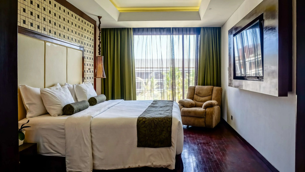 Двухместный люкс Presidential (двуспальная кровать) в Golden Tulip Jineng Resort Bali