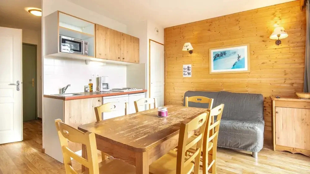 Alpine Comfort for Six Guests