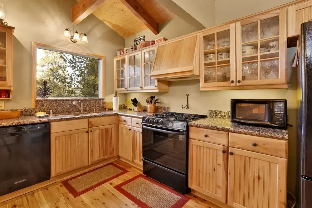 2198-boulder Cove Lakeview Chalet 4 Bedroom Home by Redawning