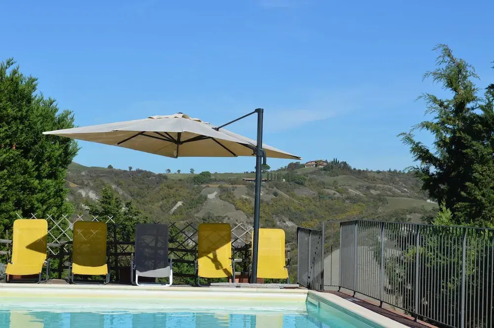 Villa With Swimming Pool - air Conditioning - Siena - 10 People - Tuscany Crete