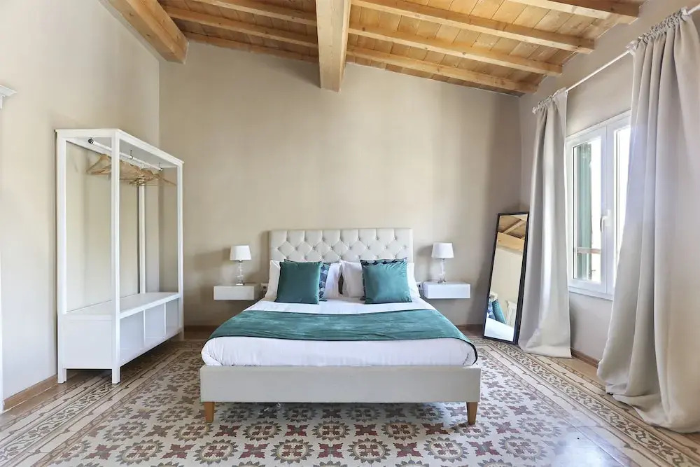 JuNa Apartment in Santo Spirito