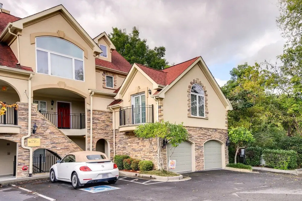 Sevierville Vacation Rental: 6 Mi to Dollywood!