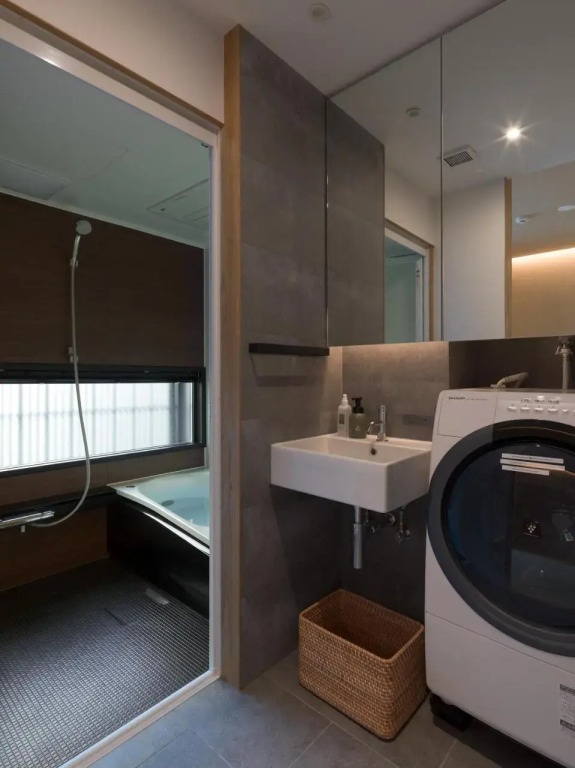 Komatsu Residences