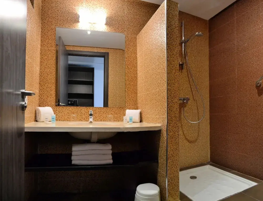 Wazo Hotel