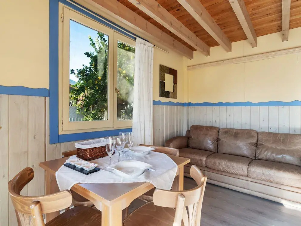Sun-baked Bungalow in Oliva With Swimming Pool