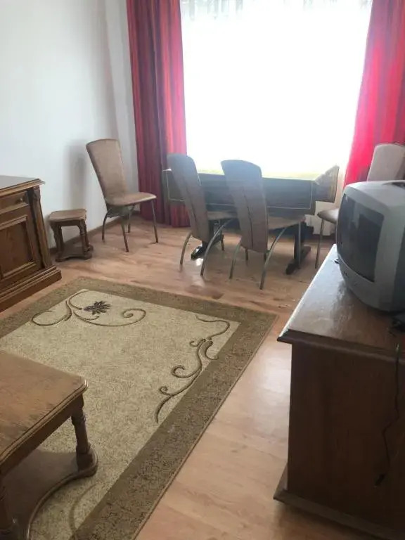 Apartament 1 comera