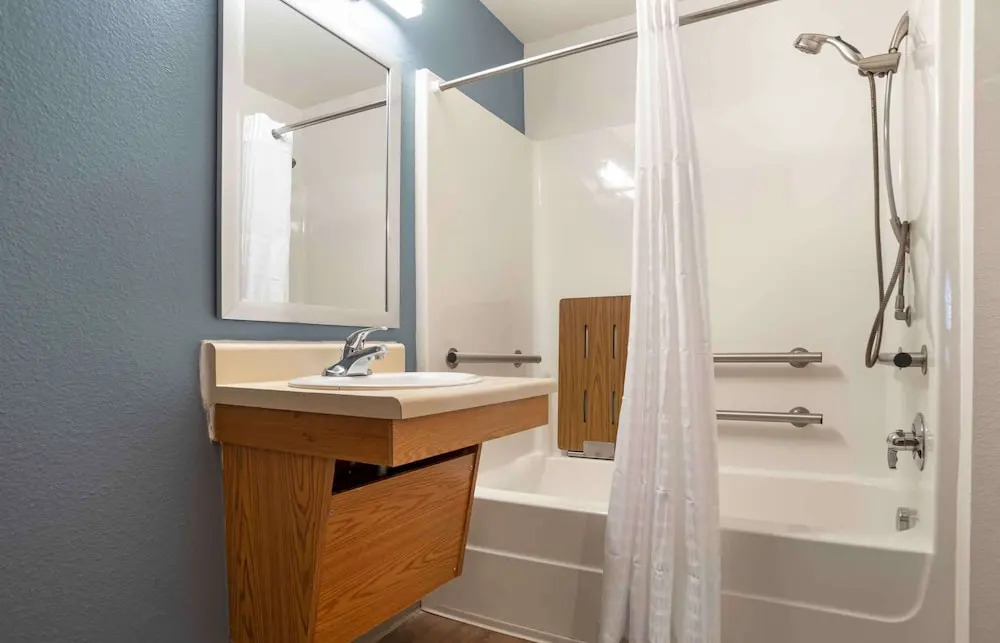 Extended Stay America Select Suites - Tallahassee - East