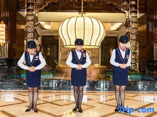 Chengkong Carrey International Hotel (Jingmen Railway Station Jingchu University of Technology)