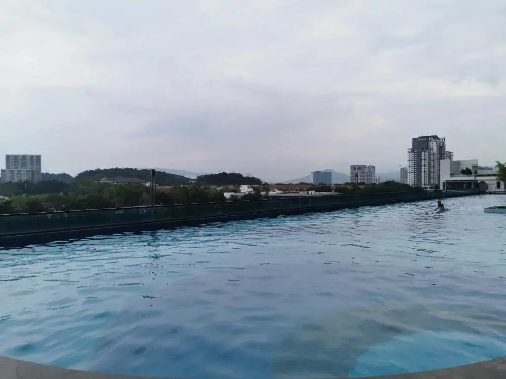 Apple Home 2 at Menara Simfoni, King Size Bed, Cheras, Nexflix, Wifi, Parking