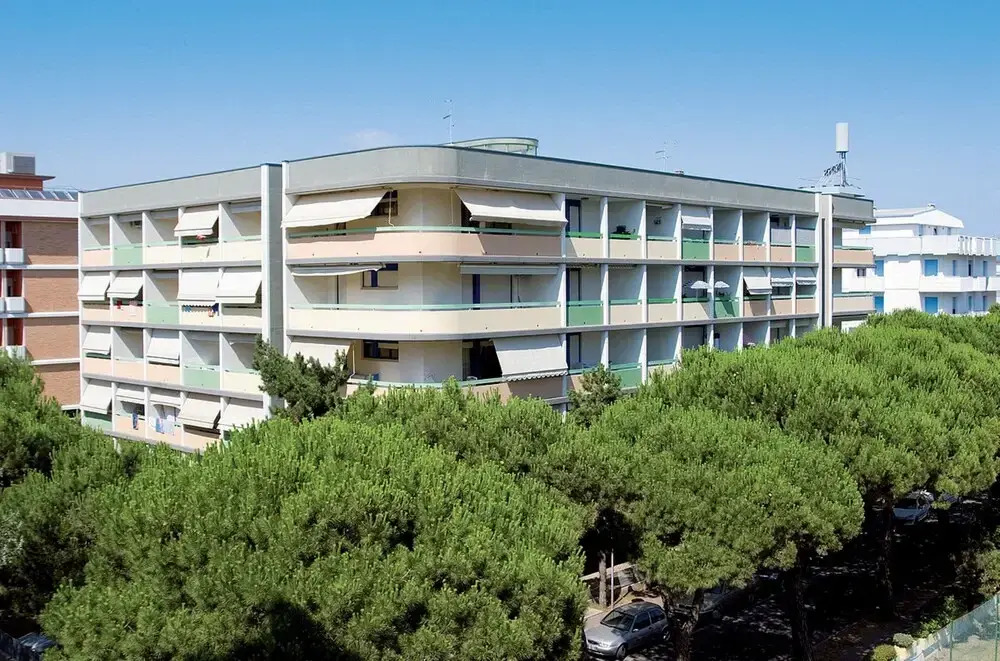 Ideal Getaway Apartment for Groups in Bibione
