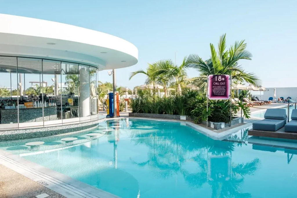 Kapetanios Bay Hotel Protaras