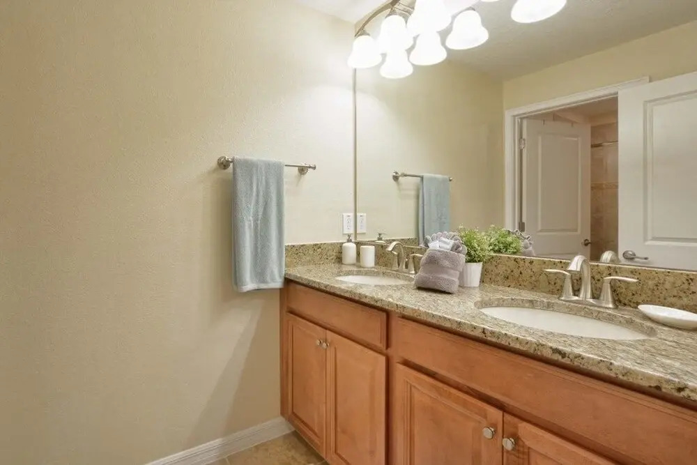 Townhome W/splashpool In Storey Lake -1610st 4 Bedroom Townhouse by Redawning
