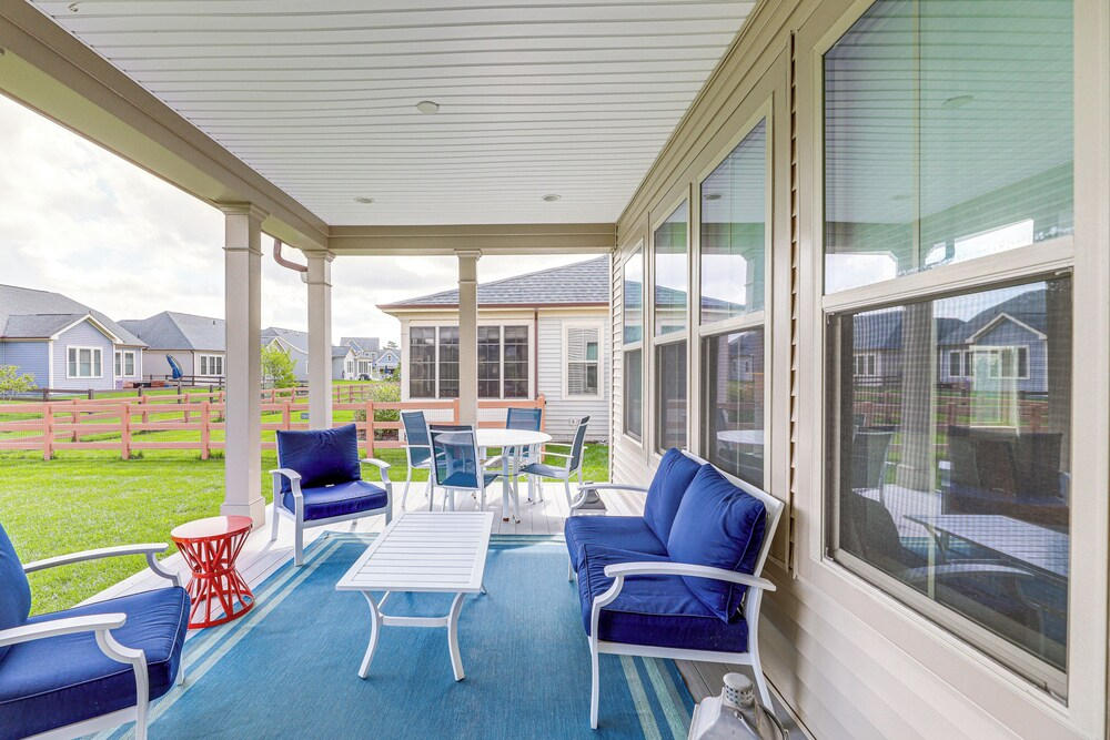Near Bethany Beach: Resort-style Home w/ Views