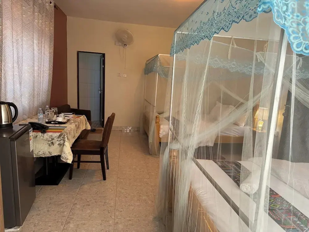 Lakeshore Bed and Breakfast