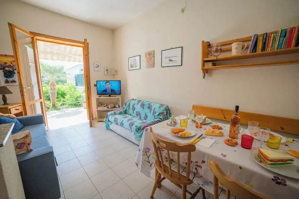 Villetta Tesea In Residence Near The Sea