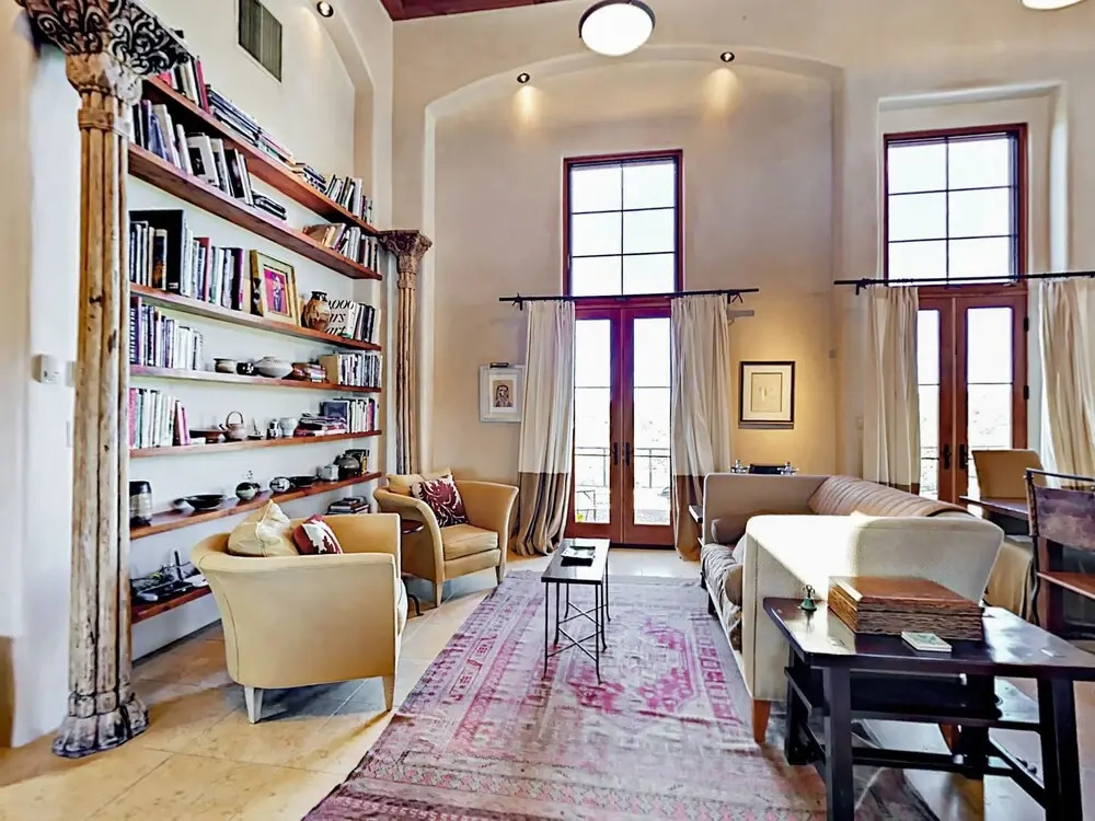Custom-designed European-style Home 2 Bedrooms 1 Bathroom Home