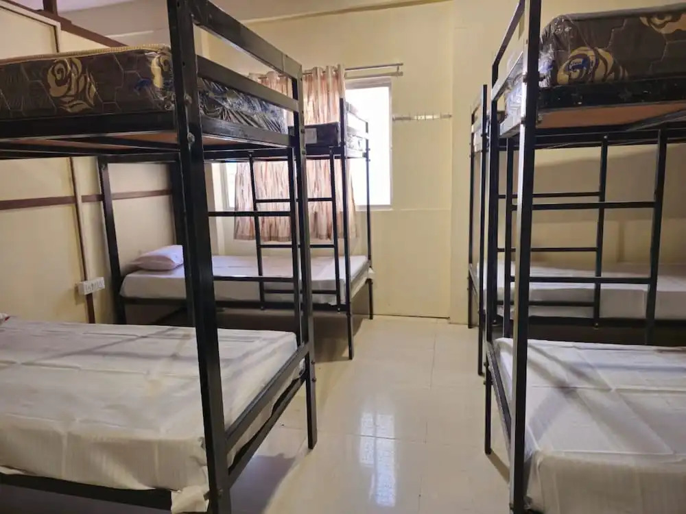 Goroomgo Kshipra Guest House Ujjain