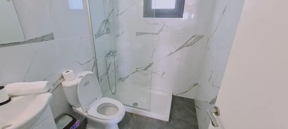 14 AN - 114 Nissi Twins Apartment