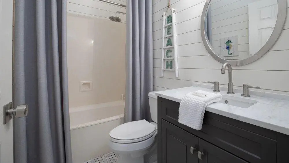 Northshore 961 G 3BR 3BA 10