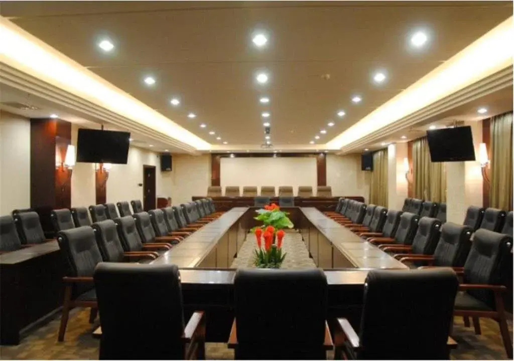 Zhuozhou Shuian Huacheng Hotel
