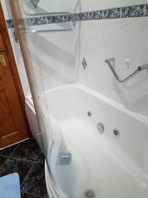 3 bed room house