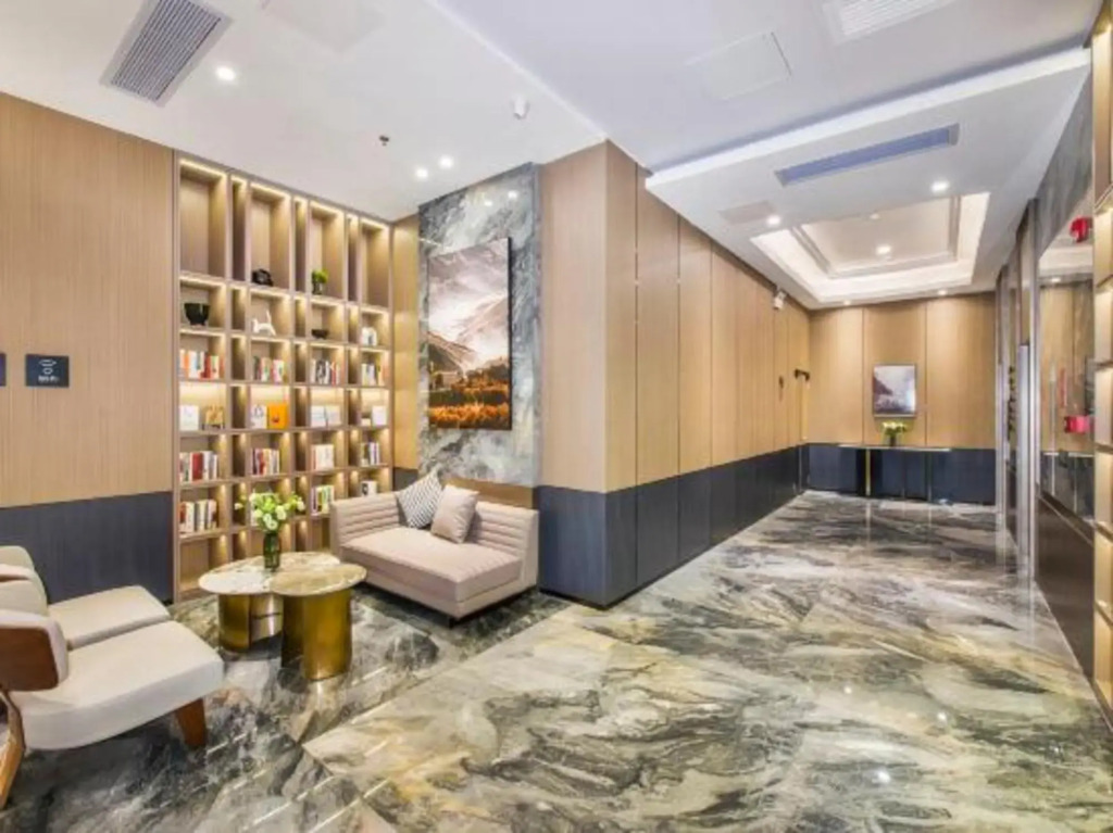 Atour X Hotel Yangjiang Jiangcheng Junyi Plaza