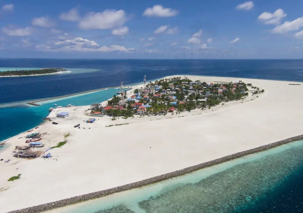 Beach Stay Maldives