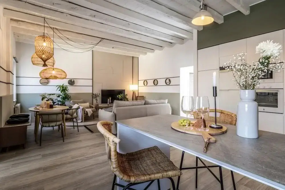 Melito - 2 Bedrooms and Office in Justicia