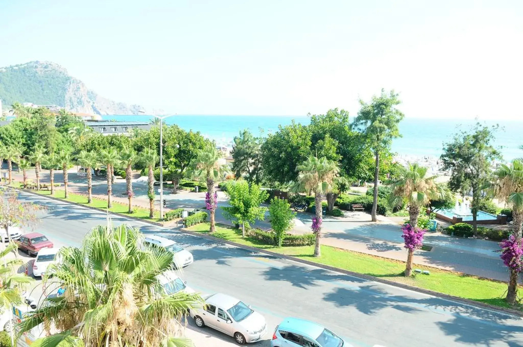 Kleopatra Beach Yildiz Hotel